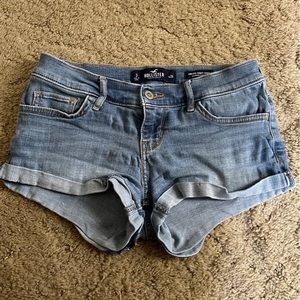 Hollister low rise Jean Shorts